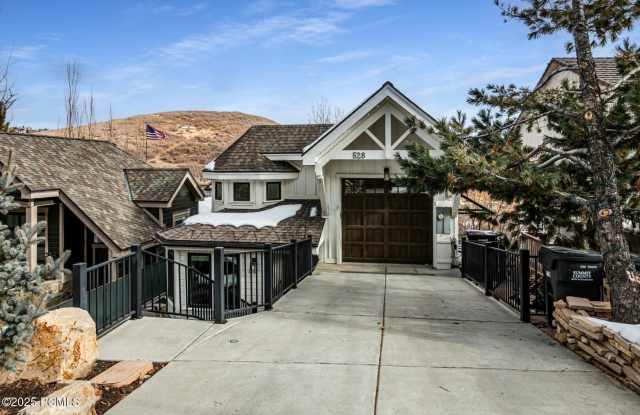 528 Woodside Avenue photos photos