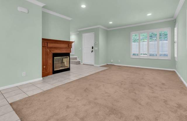 21166 Gladiolos Way Gallery 3