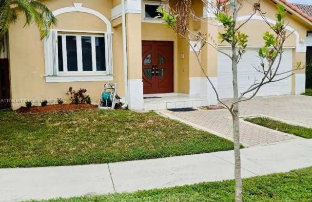 8995 NW 148th St photos photos