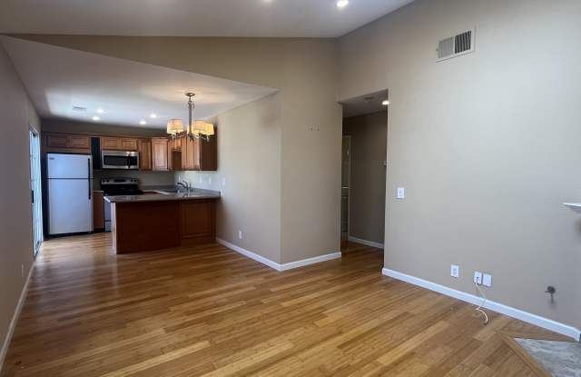 4525 Oregon Street - 5 photos photos 4525 Oregon Street - 5 photos photos