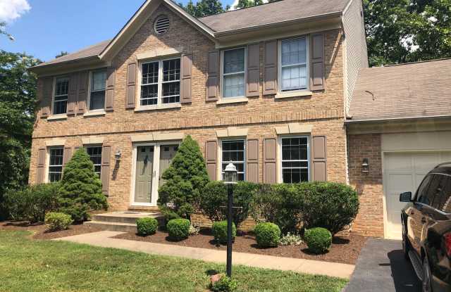 8489 SILVERVIEW DRIVE Gallery 2