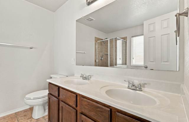Great single story home in Bulverde Village Gallery 4