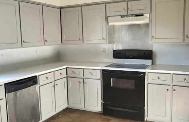 6470 Coolidge St - 6470 Coolidge Boulevard, Groves, TX 77619