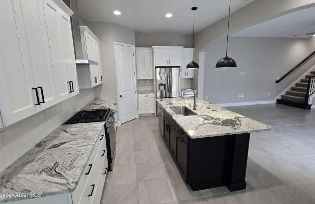 8416 Lyside Drive Gallery 4