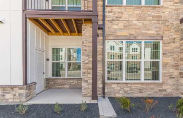 8471 E Parmer Ln Gallery 2