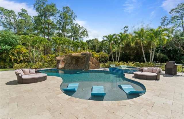 5420 Boxwood Way Gallery 3