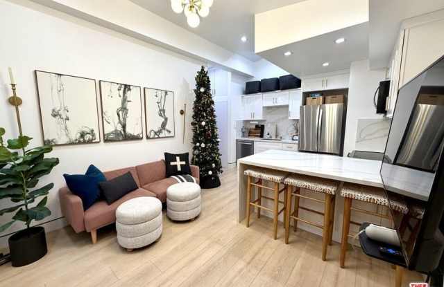 5561 1/2 El Canon Ave photos photos