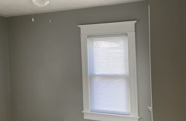 1611 Electric St photos photos