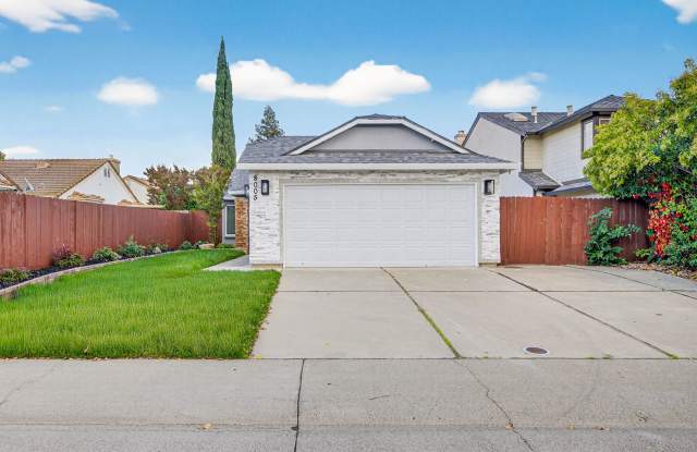 Bright  Spacious 3 Bed, 2 Bath Home – Must See! - 8005 Delage Way, Sacramento County, CA 95828