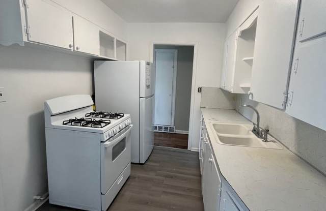 Beautiful 4 bedroom home ready to move in! Gallery 3