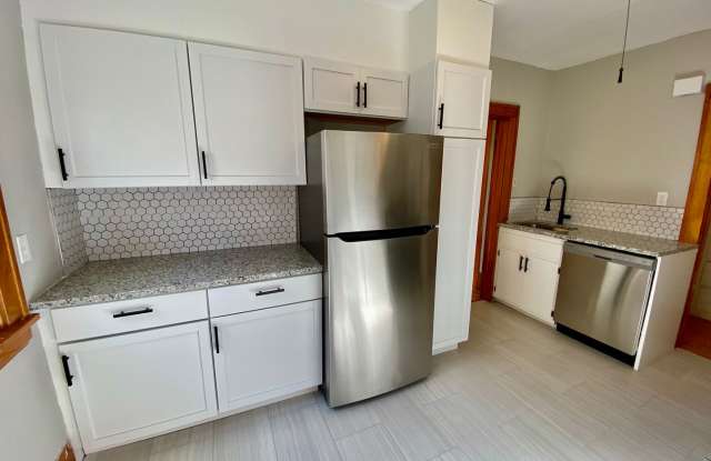 3448 Girard photos photos