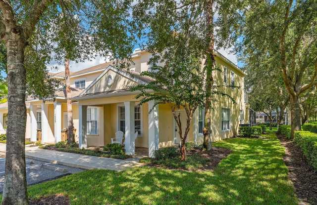 3-Bedroom, 3-Bath Townhouse in Four Corners – Close to Disney photos photos