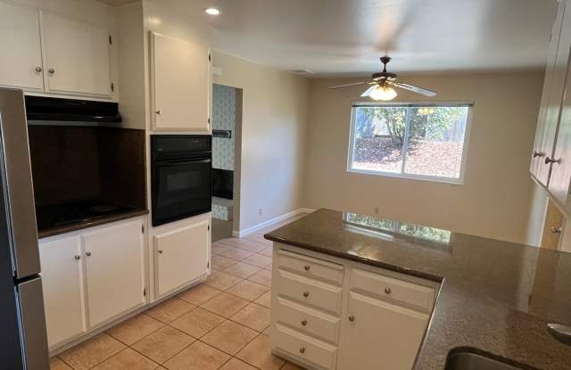 3-Bedroom San Pablo Home in Tara Hills Neighborhood photos photos