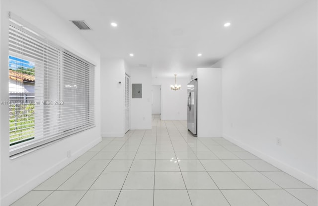 5955 NW 38th St - 5955 Northwest 38th Street, Virginia Gardens, FL 33166