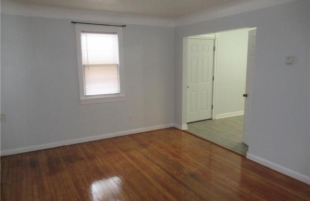 11605 West Pleasant Valley Rd Gallery 2