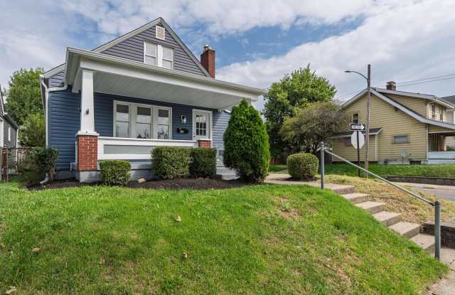 276 E Morrill Avenue Gallery 1