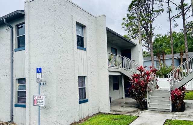 1BD/1BA Apartment off Curry Ford in Henley Park Apartments! photos photos