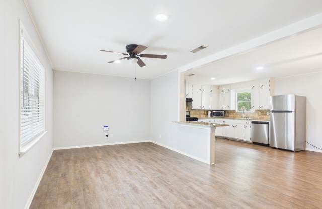 Comfortable 3-Bedroom Home with Modern Finishes Gallery 4