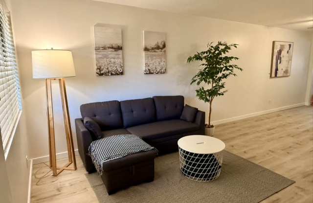 3301 East Earll Drive photos photos