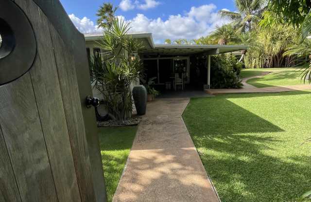 456 Portlock Road photos photos