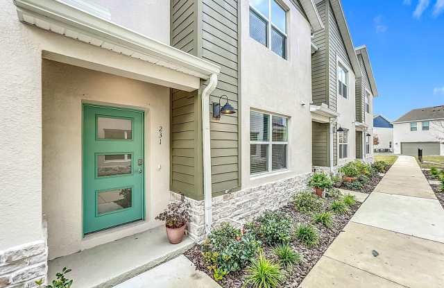 Modern 3BR Townhome Near SunRail with 2-Car Garage photos photos Modern 3BR Townhome Near SunRail with 2-Car Garage photos photos