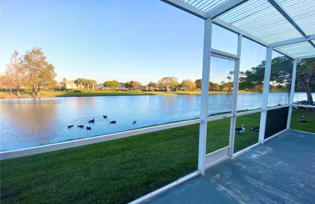 611 NW 208th Cir photos photos