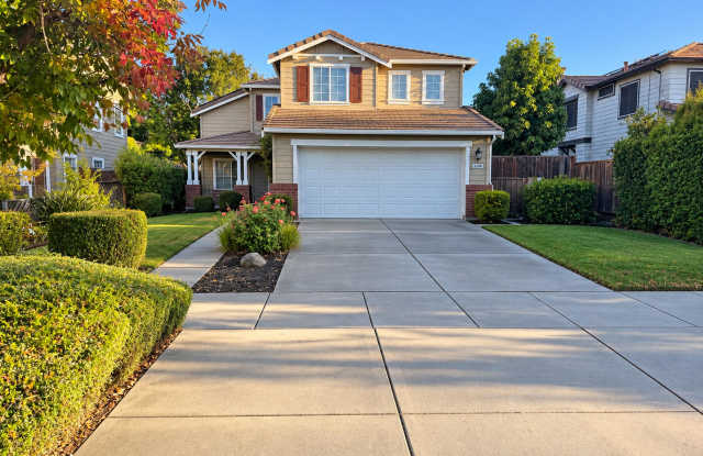 Spacious & Light-Filled Livermore Home with Great Backyard! Gallery 1