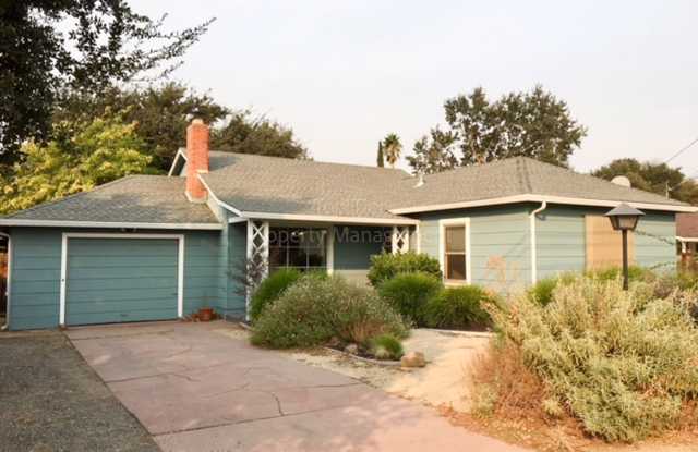 Charming 2 Bd/1 Ba (plus a bonus room) single-family house in Concord for Lease close to BART available 10/15 for Lease - 1181 Almendra Court, Concord, CA 94518