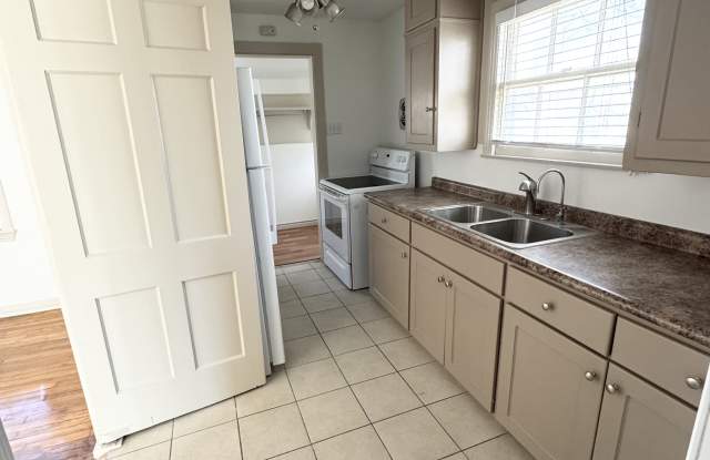 3711 Hubby Avenue - 3711 Hubby Avenue, Waco, TX 76710 3711 Hubby Avenue - 3711 Hubby Avenue, Waco, TX 76710