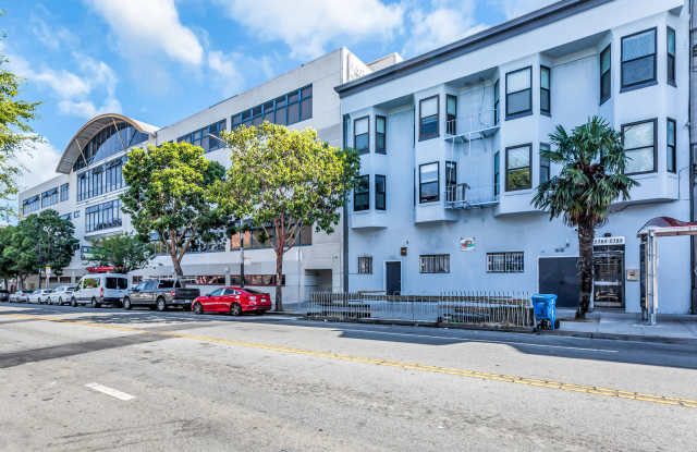 2385 Folsom Gallery 1