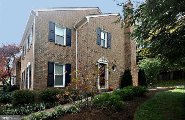 1900 AUTUMN CHASE COURT - 1900 Autumn Chase Court, McLean, VA 22043