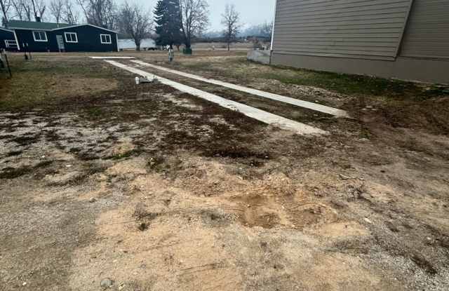 Mobile Home Lot, Tiny Home Lot, Or RV Lot for rent North Hamilton. Gallery 4