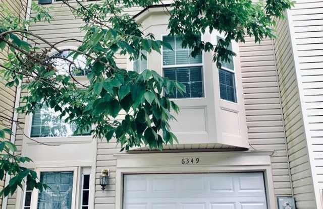Beautiful 3 Bed, 2 Full  2 Half Bath Townhome – 6349 Gray Sea Way, Columbia, MD - 6349 Gray Sea Way, Columbia, MD 21045