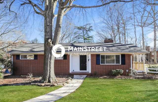 1521 Drumcliffe Road Southwest photos photos