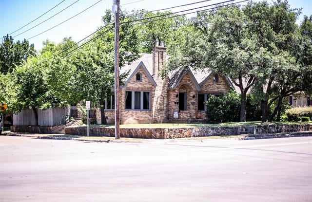 2601 S University Drive - 2601 South University Drive, Fort Worth, TX 76109
