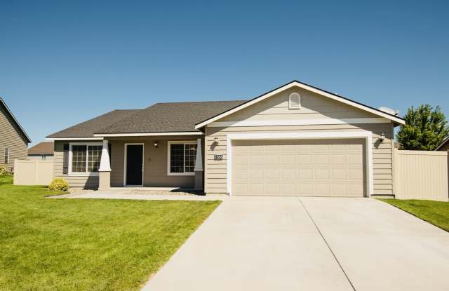 1586 West 44th Avenue - 1586 West 44th Avenue, Kennewick, WA 99337