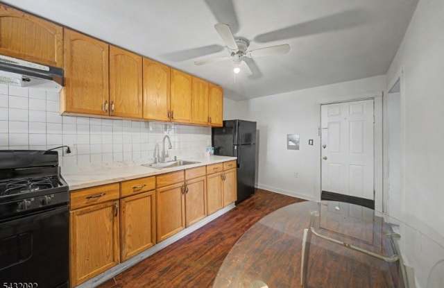309 Main St photos photos 309 Main St photos photos
