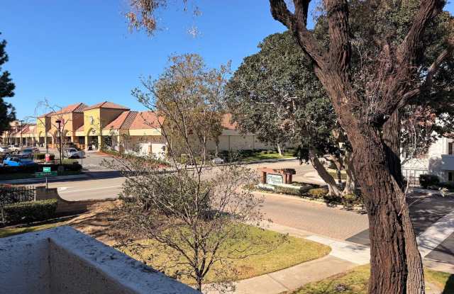 1 bedroom Mission Oaks (Camarillo) near shopping and parks Gallery 1