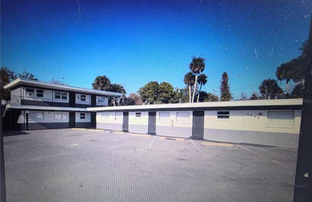 4989 S RIDGEWOOD Avenue photos photos