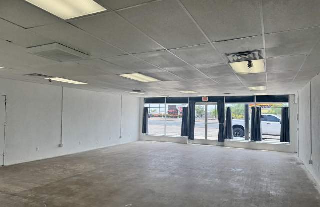 105 N DELAWARE Drive Gallery 3