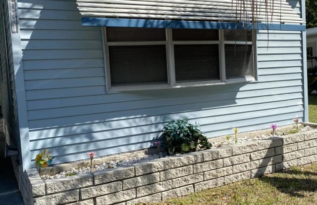 1031 Sunflower Lane - 1031 Sunflower Lane Northeast, Palm Bay, FL 32907