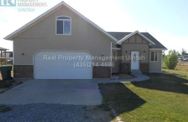 4 Bedroom 2.5 Bathroom Home photos photos