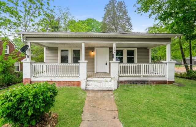 3040 North Patterson Avenue photos photos