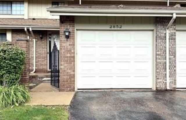 2852 Trailwood Drive Gallery 2