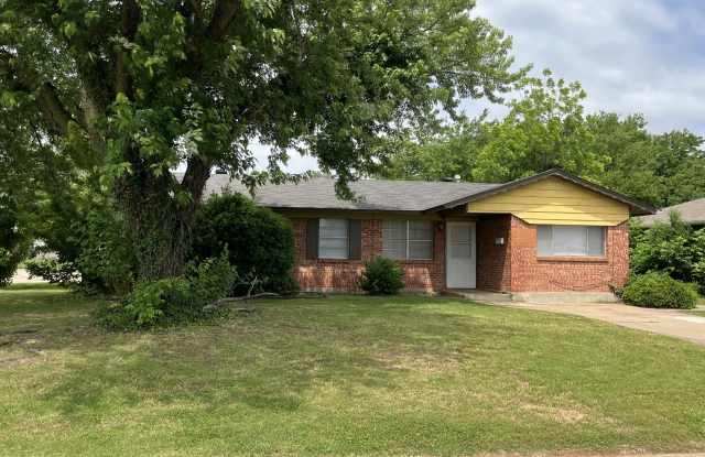2221 Candy Ln photos photos