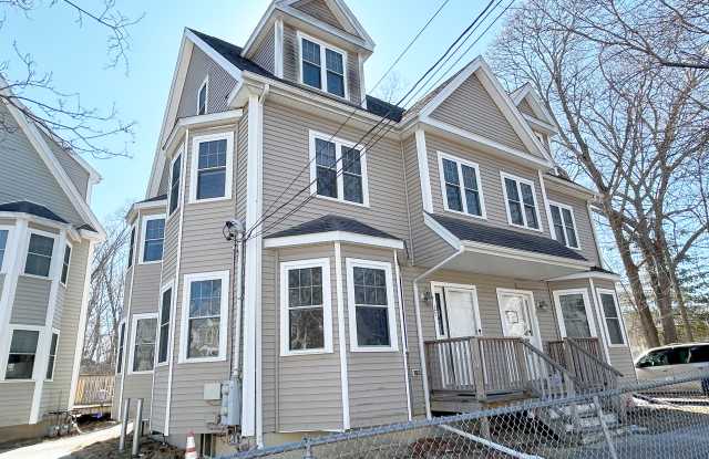 27-29 Tina Ave photos photos