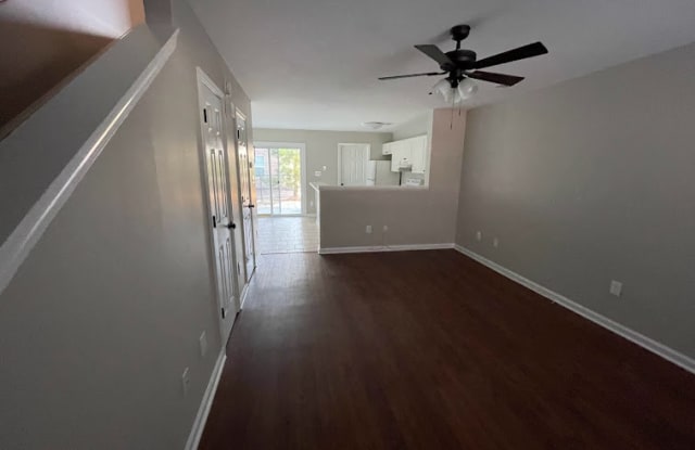 6712 D Bryant St. Gallery 2