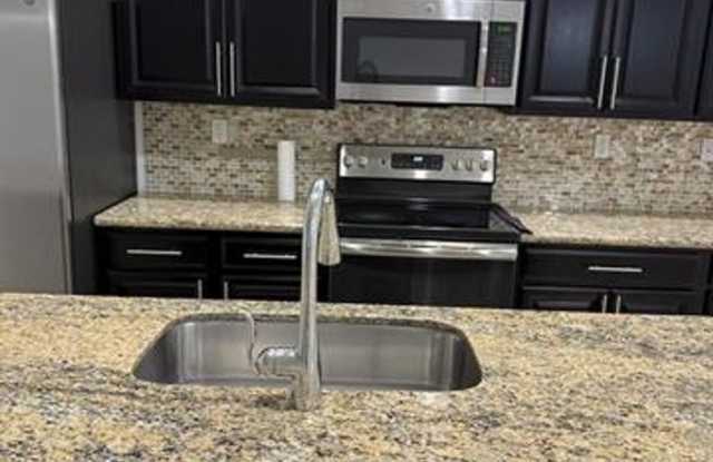 12466 NW 17th Ct th 12466, Pembroke Pines, FL 33028 photos photos 12466 NW 17th Ct th 12466, Pembroke Pines, FL 33028 photos photos