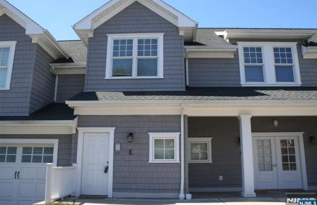 201-205 Franklin Avenue 205F photos photos
