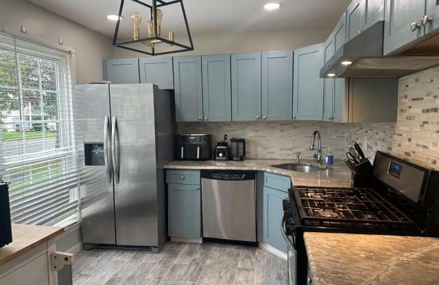 10 Albury Way photos photos